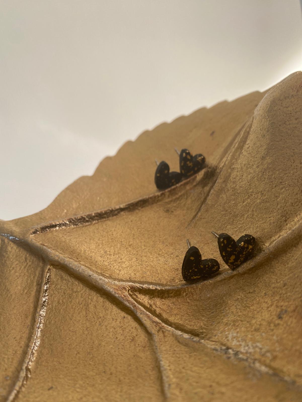 Black and gold heart stud earrings